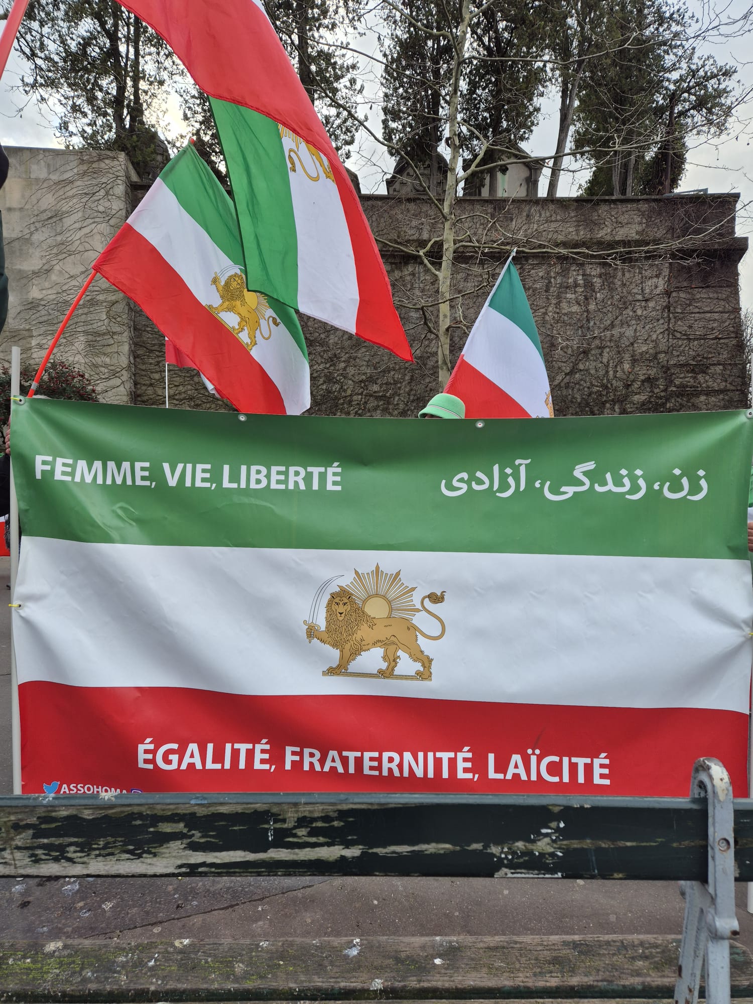 A la marche du dimanche 9 février : Pour un Iran libre démocratique et laïque