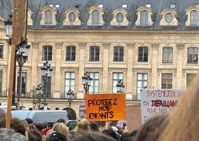 Rassemblement devant le palais de justice Paris en hommage à Lyhanna et les autres victimes 8 juin 2026